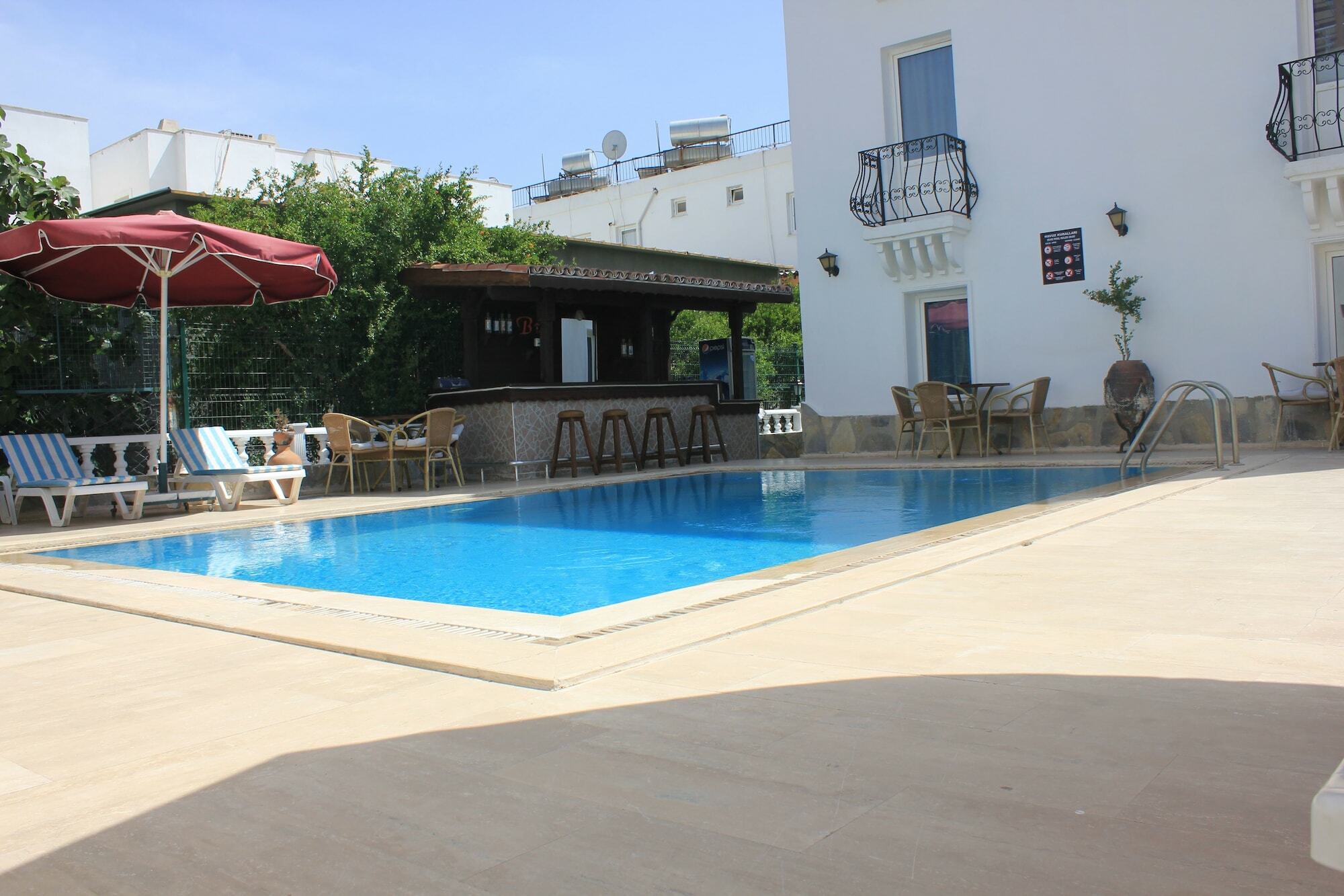 Mervan Otel Gümbet Esterno foto